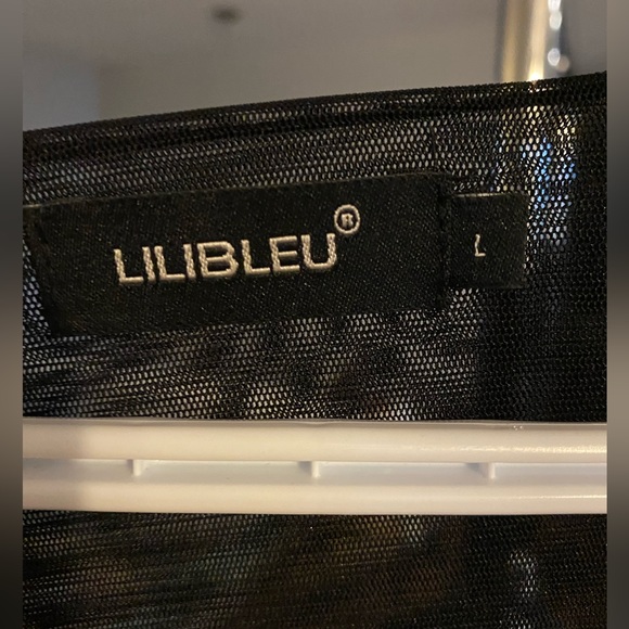 BLACK LILIBLEU SHEER SHORT SLEEVE WITH MAT SEQUENCE FRONT - Picture 6 of 6